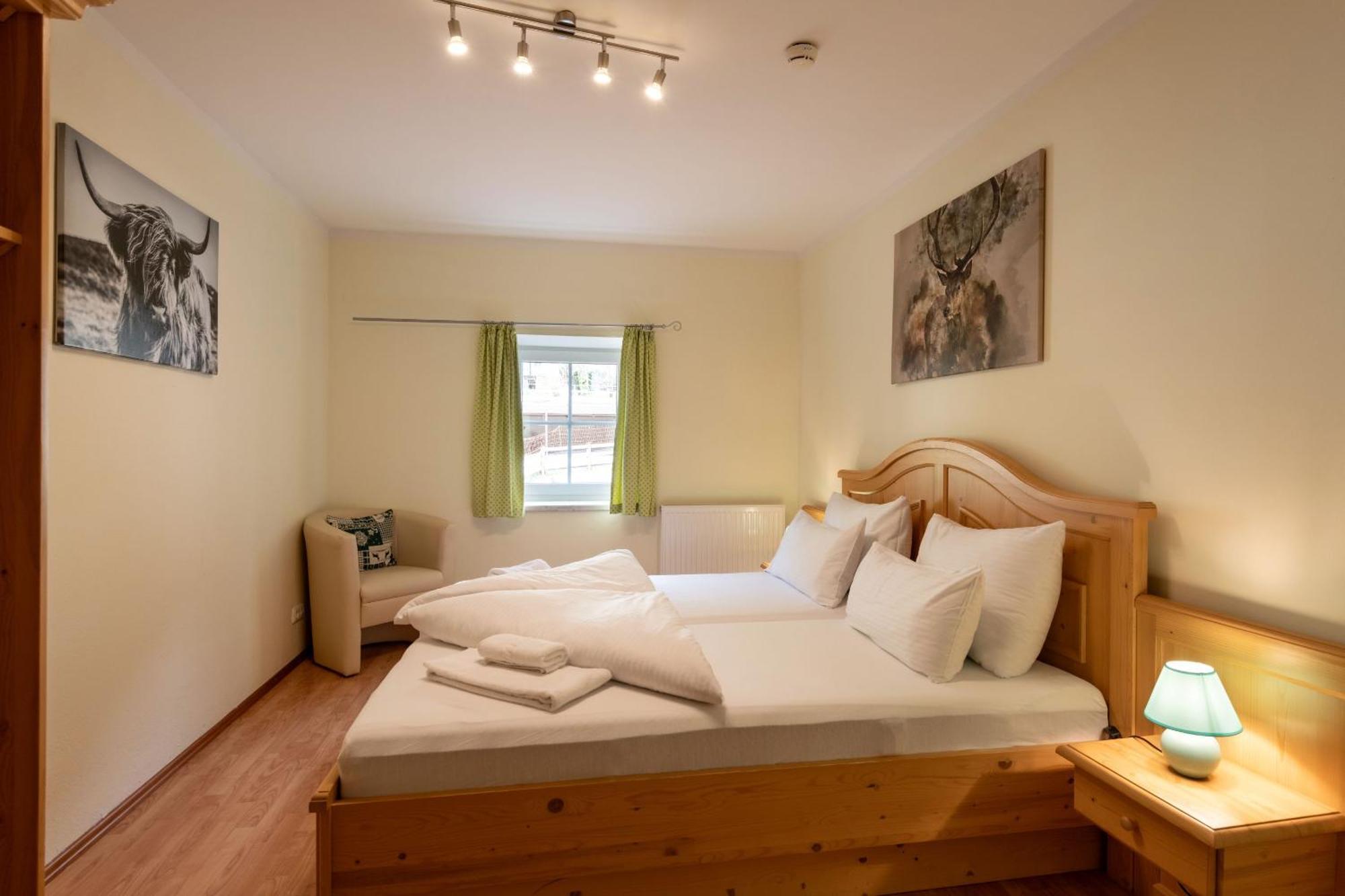 Alpenlodge, Ferienwohnung 8 Тирзе Экстерьер фото