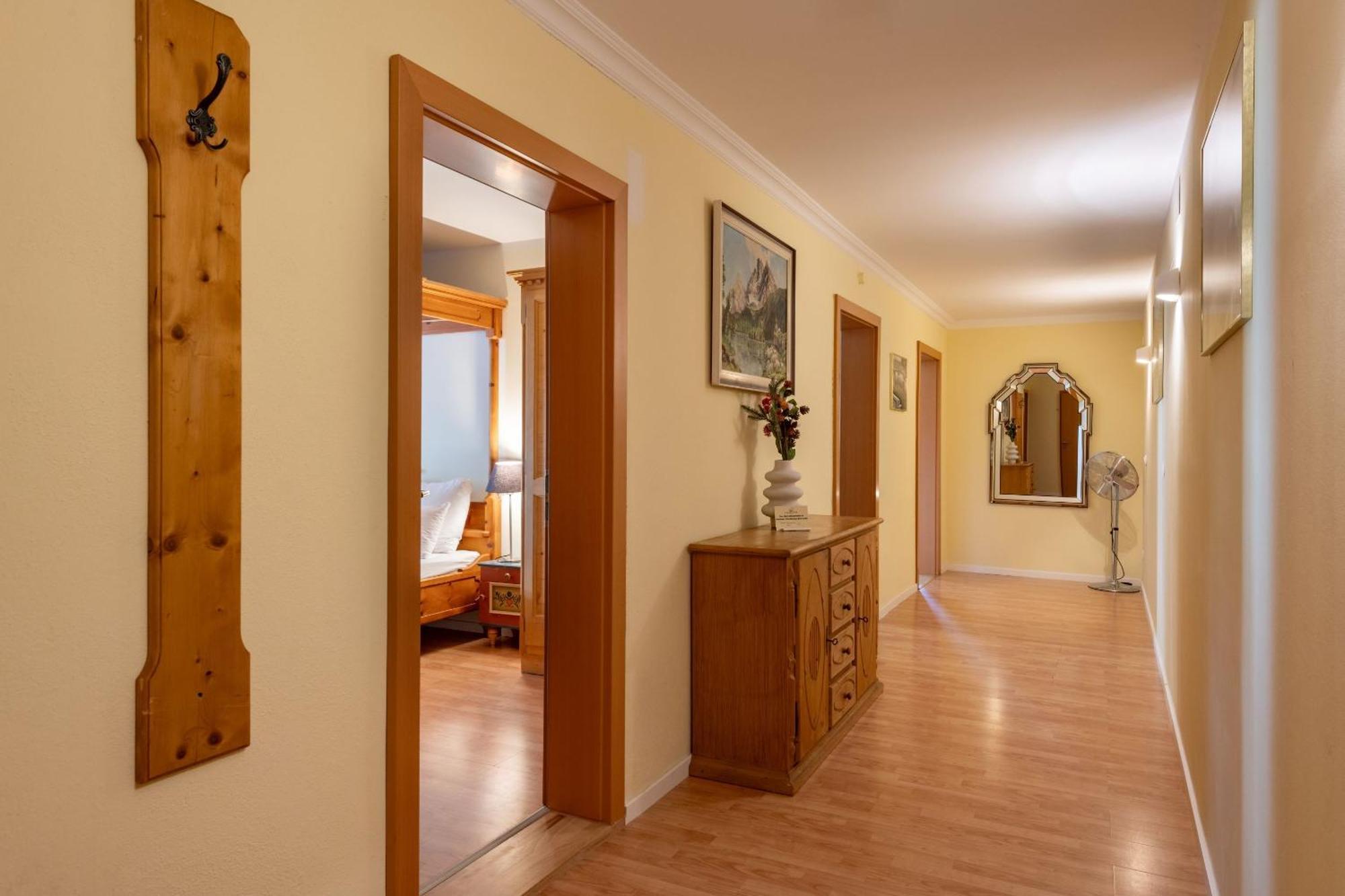Alpenlodge, Ferienwohnung 8 Тирзе Экстерьер фото